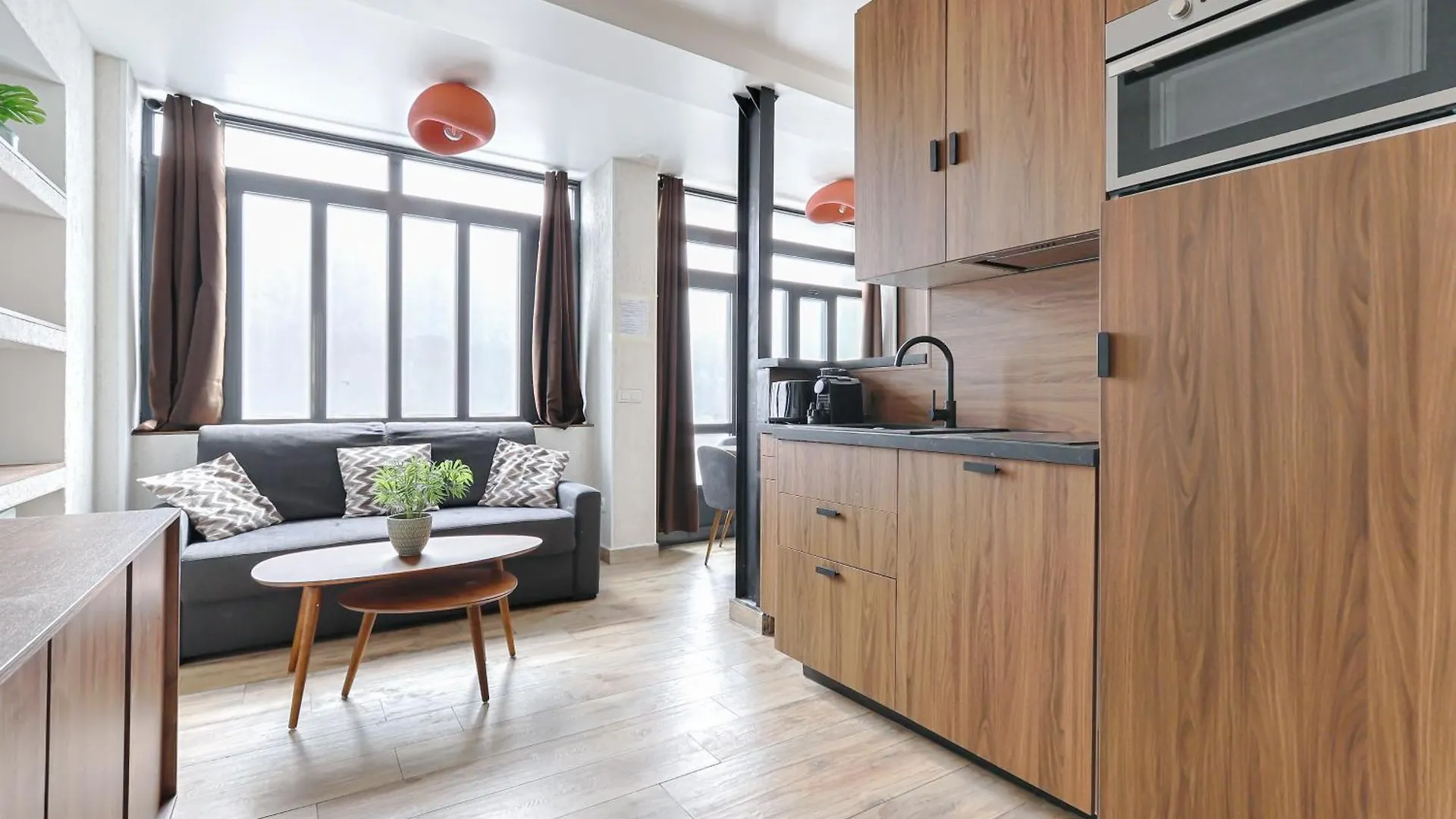 Appartement De Charme 2Br Canal Saint Martin Paris 0*,  France